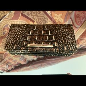 Brahmin Plum Ady EUC